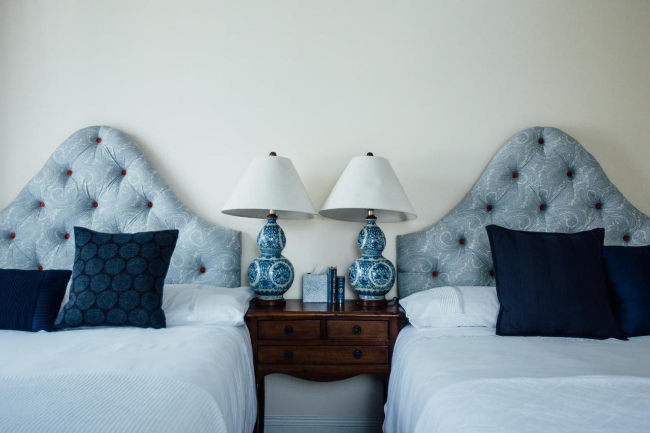 Bed & Breakfast Tom Blake House *